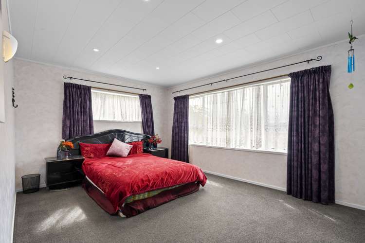 31 Russell Crescent Western Heights_9