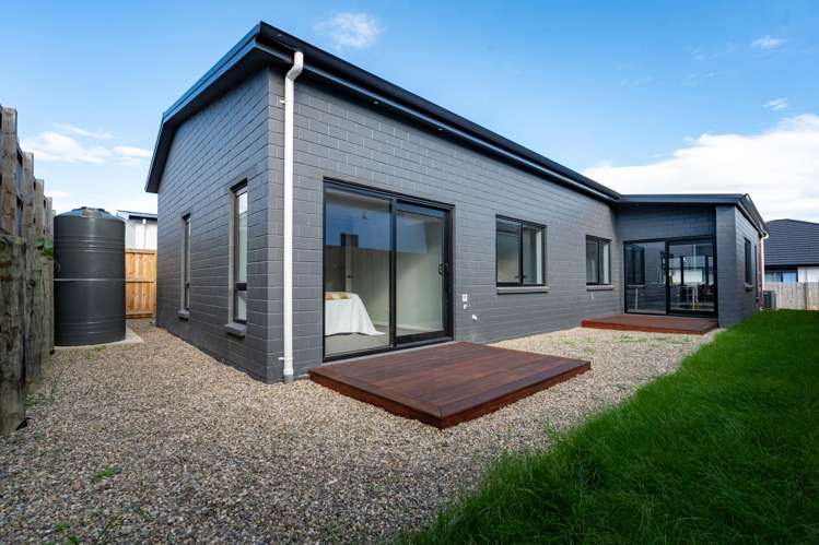 1/30 Tiro Place Rototuna North_13