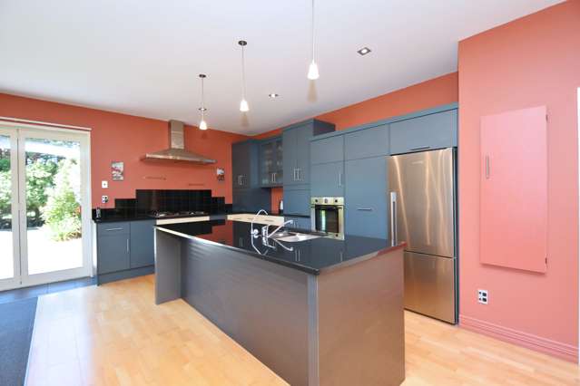 46 Raeburn Avenue Otatara_1