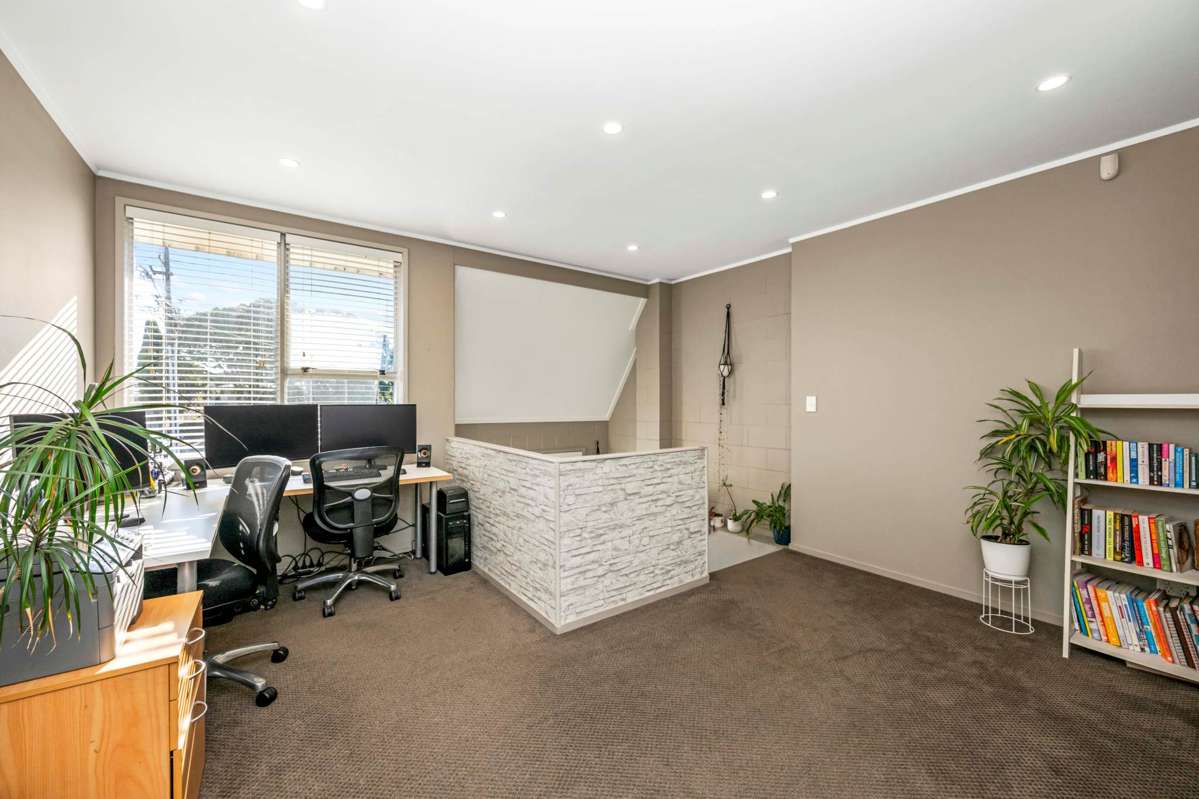 Unit 1/153 Hepburn Road_3