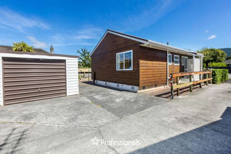 34 Palmer Crescent Silverstream_23