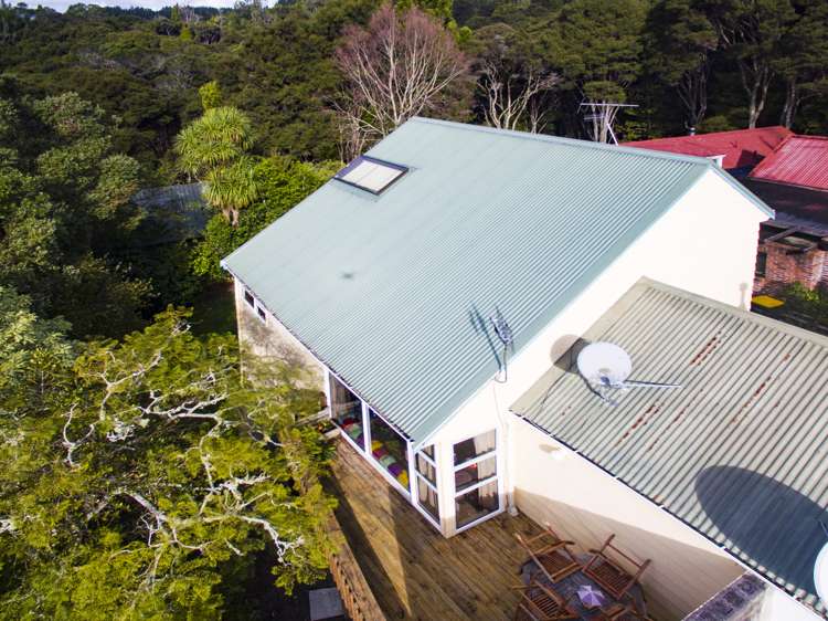 2/5 Karapiti Place Glen Eden_7