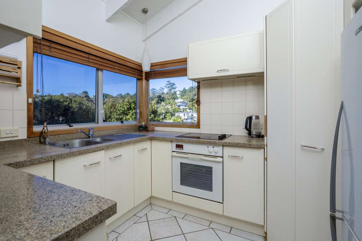 2/21 Helvetia Drive_3
