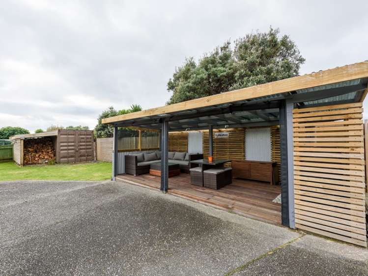 14 Goldie Place Waikanae Beach_13