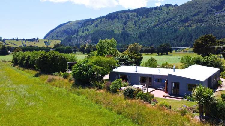 246 East Takaka Road_2