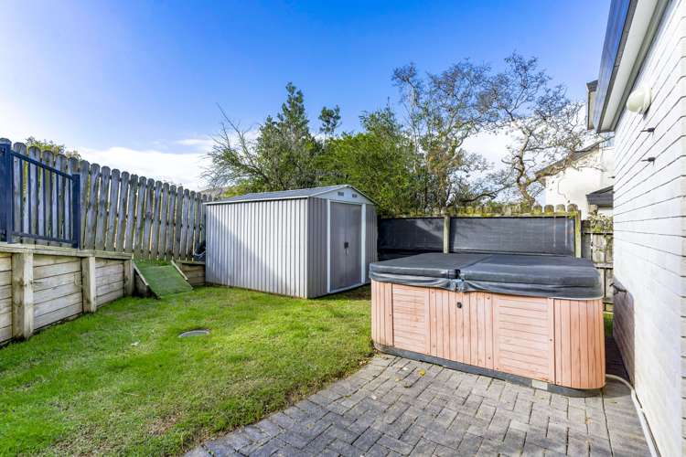 1/17 Kells Place Botany Downs_12