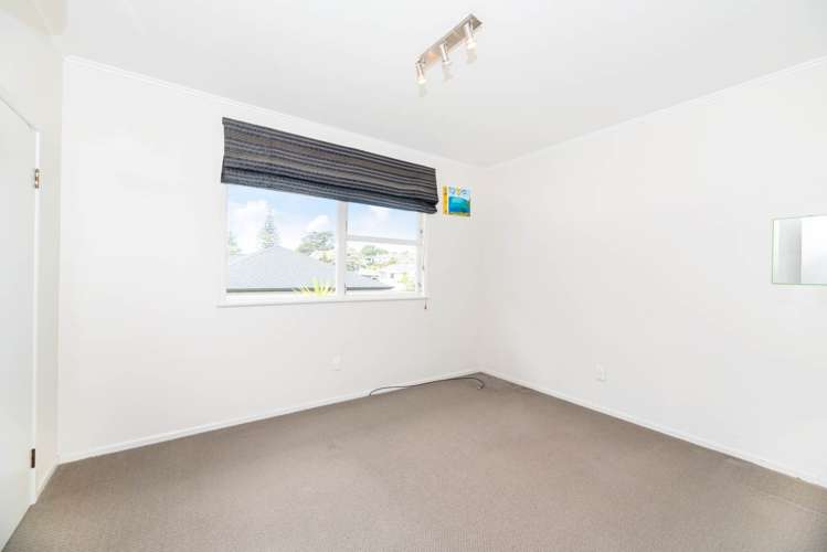 25c Thornlow Street Glendene_15