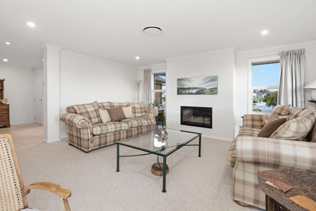 111 Southfield Drive_4