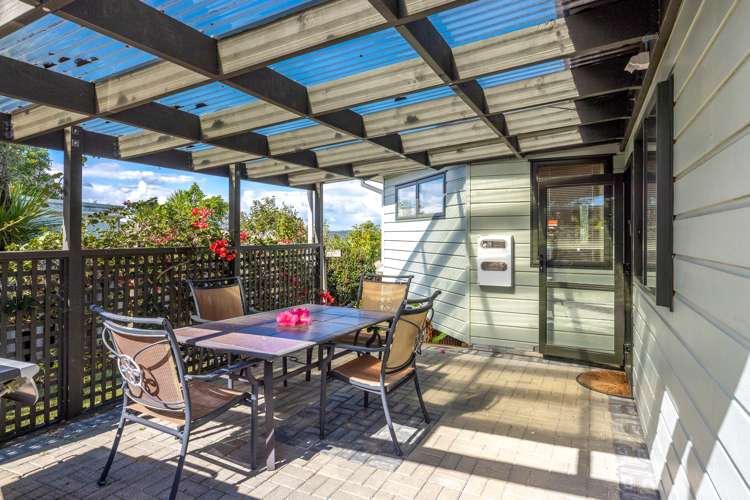 37 Junction Road Oneroa_16