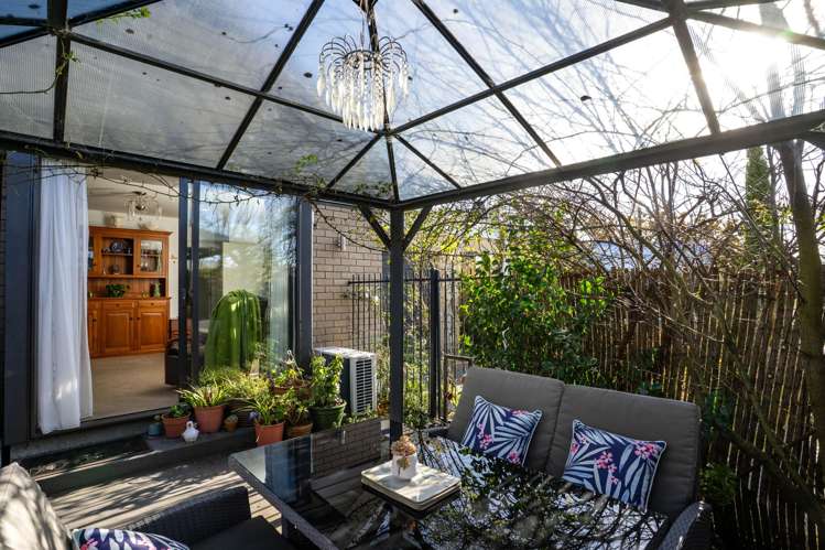 16 Saracen Avenue Northwood_6