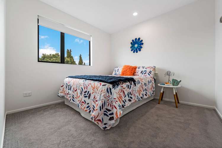 2/127 Stoddard Road Mt Roskill_14