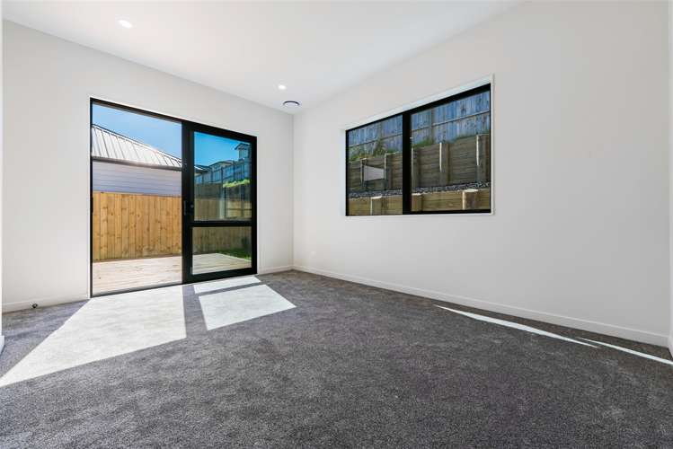 21 Whakairo Crescent Gulf Harbour_15