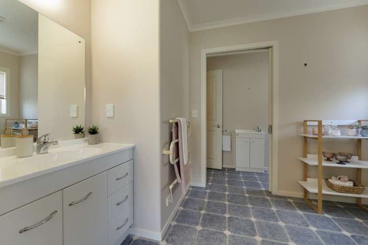 1 Down Street Cromwell_18