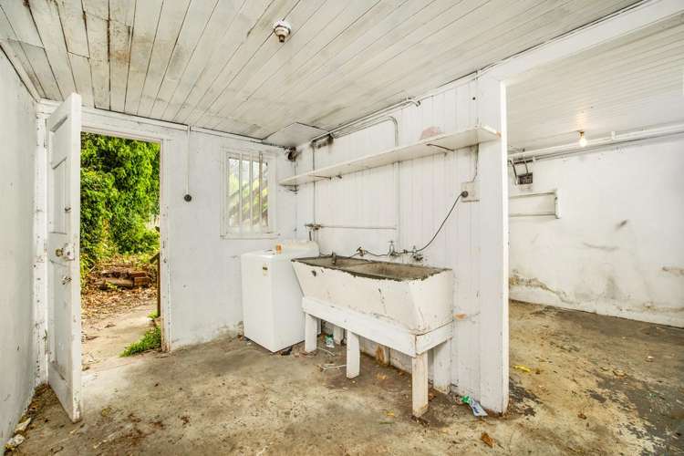 372 South Road Caversham_24