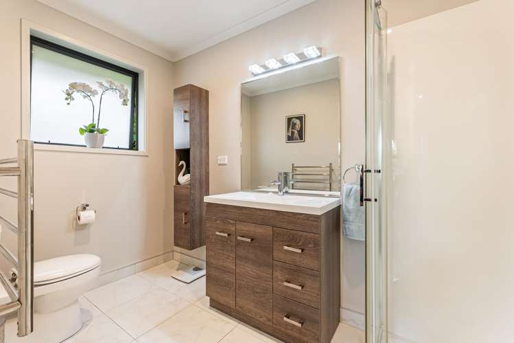 24 Hooton Drive Huapai_9