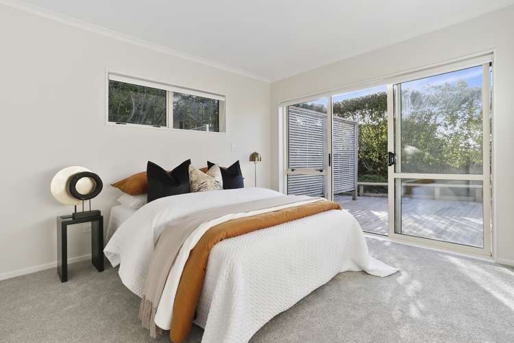 2a Highland Avenue Titirangi_7