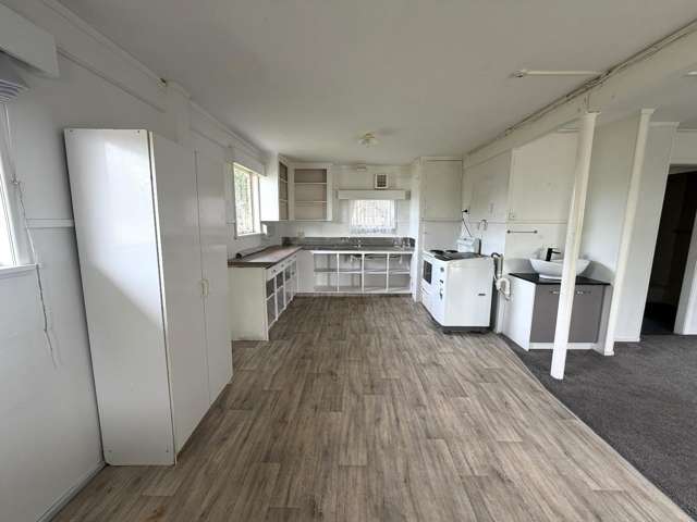 1A Bruce Street (Downstairs) Whitianga_1