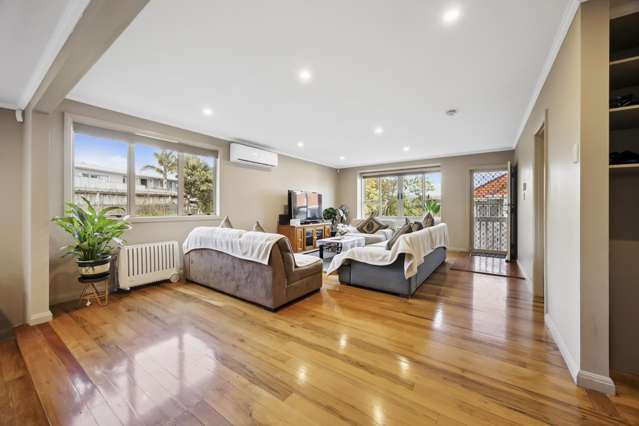 9 Sheehan Road Te Atatu South_2