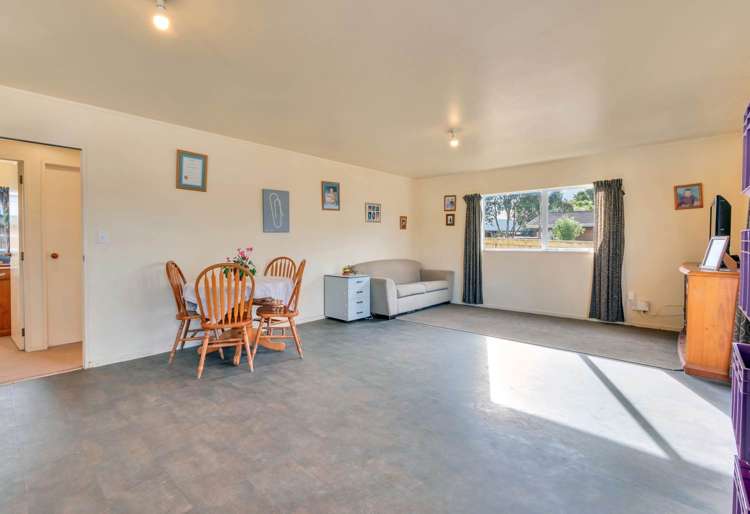 12 Meadowvale Rise Titirangi_3