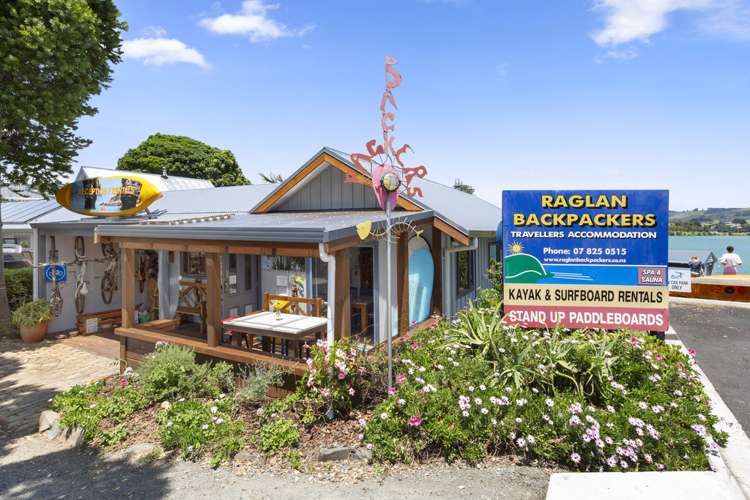 6 Wi Neera Street Raglan_19