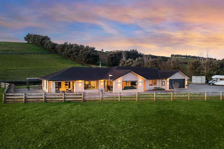 13 Hill Top Road East Pukekohe_31