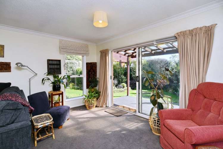 2/33 Studholme Street_1