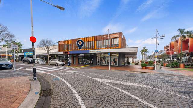 Shop 2/136 Willow Street Tauranga Central_2