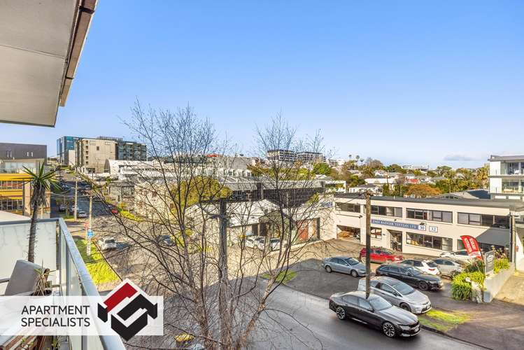 33 Mackelvie Street Grey Lynn_11