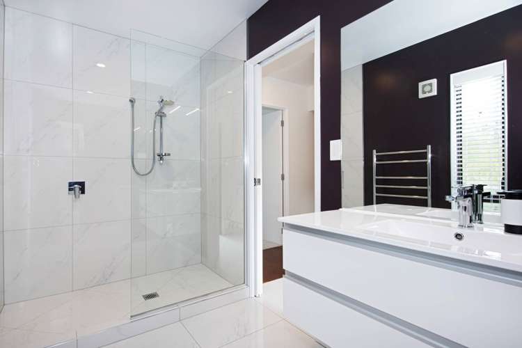 115A Memorial Drive Parahaki_13