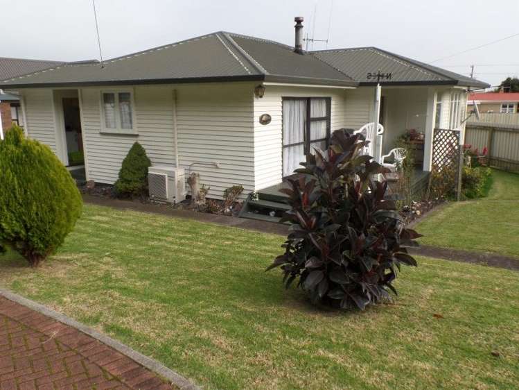 100 Laurie Lane Thames_21