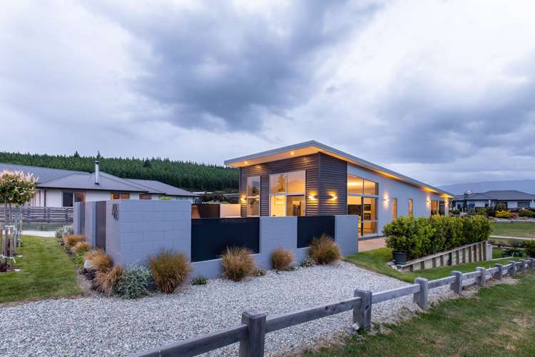 48 Minaret Ridge Wanaka_24