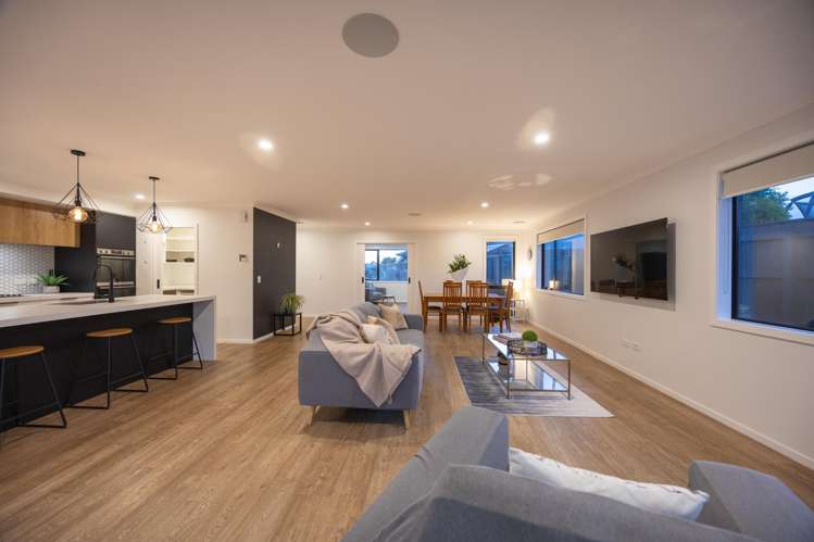 12 Huffington Place Feilding_6