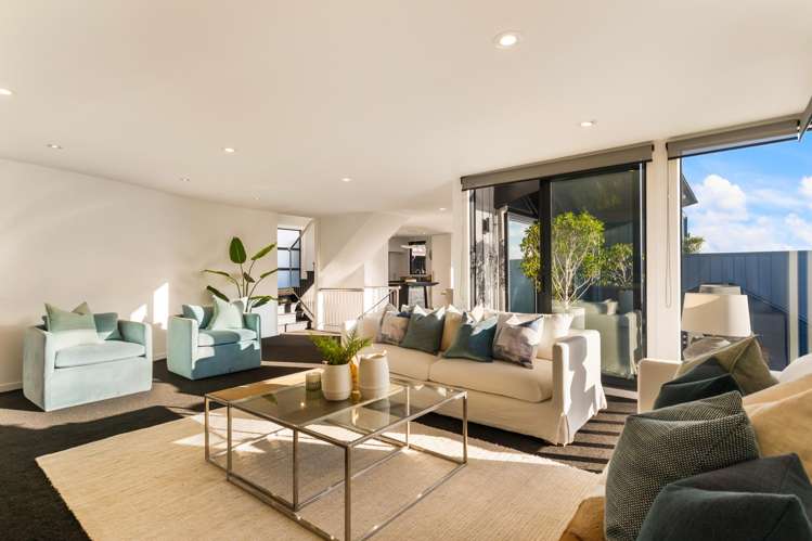 7 Whitcombe Road Bucklands Beach_8