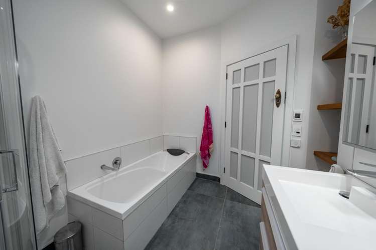 15 George Street Windsor_17