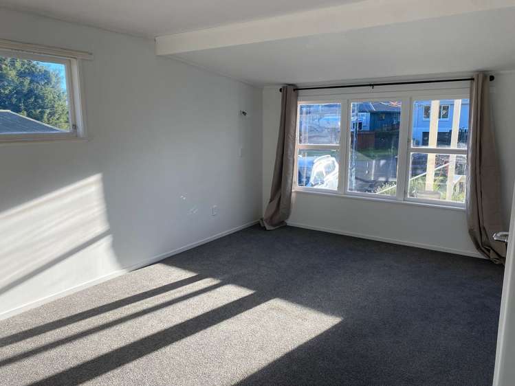 6 Crombie Street Bellevue_18