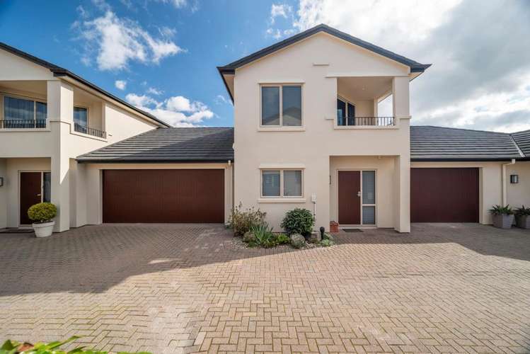 2/1328 Pukuatua Street_0