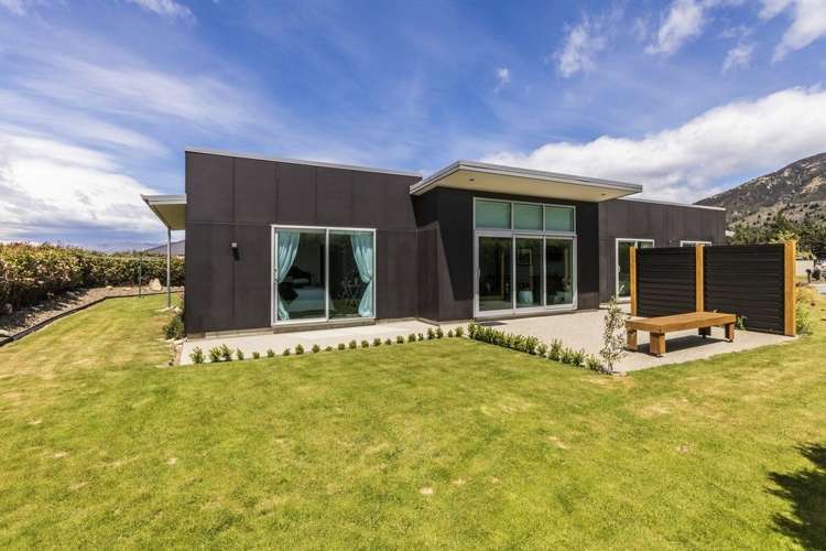 10 Paradise Place Lake Hawea_19