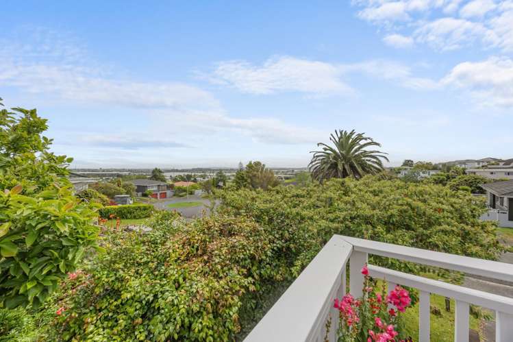 48 Ellesmere Crescent Pakuranga Heights_12