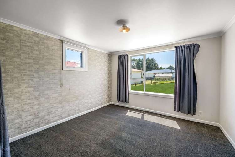 36 Scott Street Mataura_9