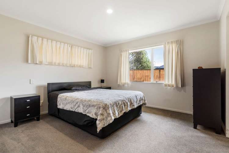 33 Craigavon Drive East Tamaki_13