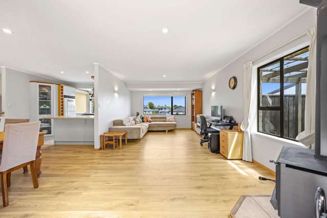 18 Janome Place Bucklands Beach_4