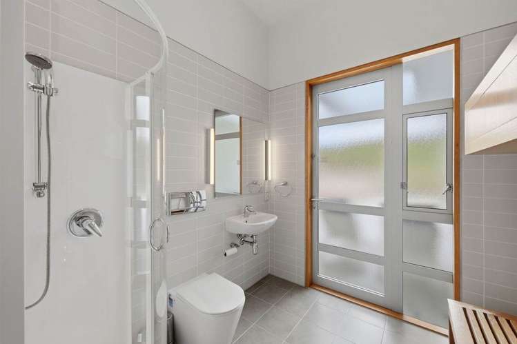 316 Pinecrest Drive Gulf Harbour_15