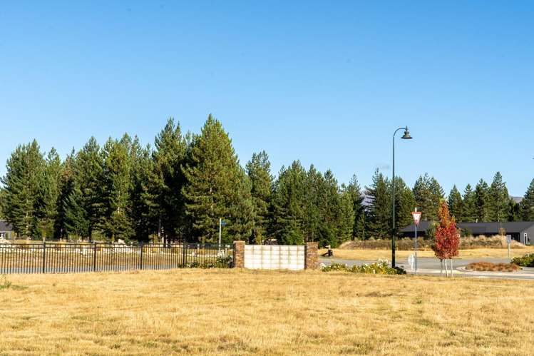 57 North West Arch Twizel_4