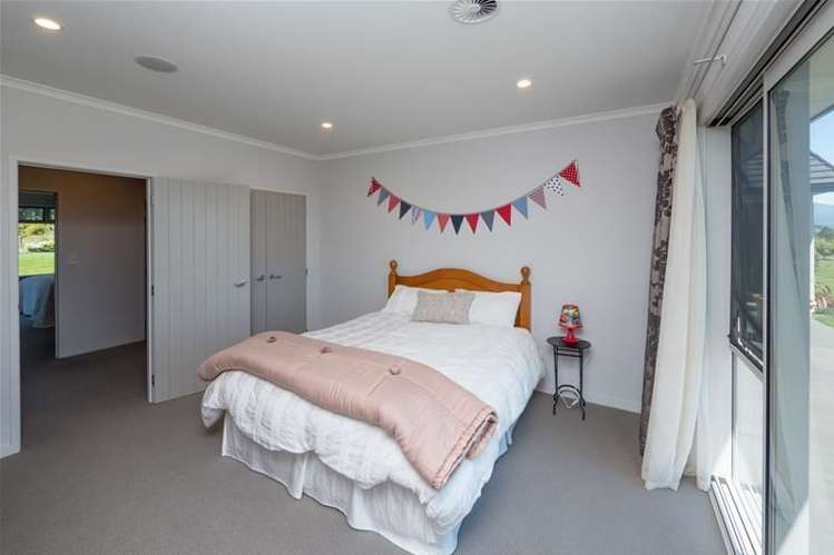 422 Upland Road Tarurutangi_11