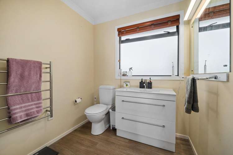 2/17 Rainbow Drive Taupo_10