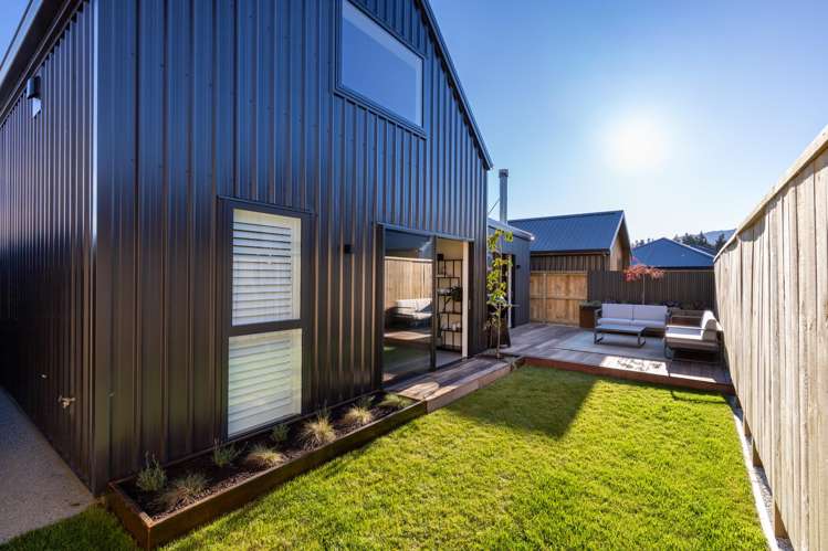 38 Shelduck Road Jacks Point_9