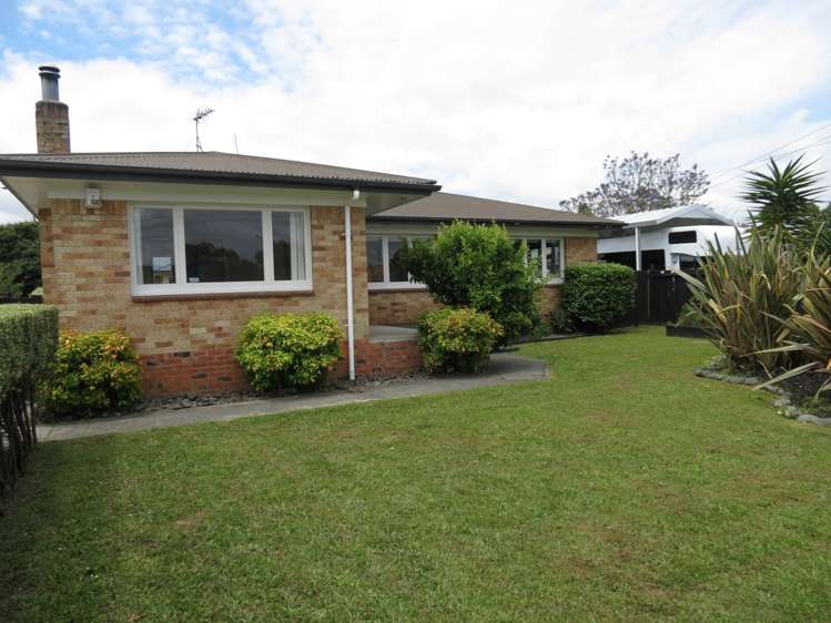 22 Edmund Hillary Avenue Papakura_0