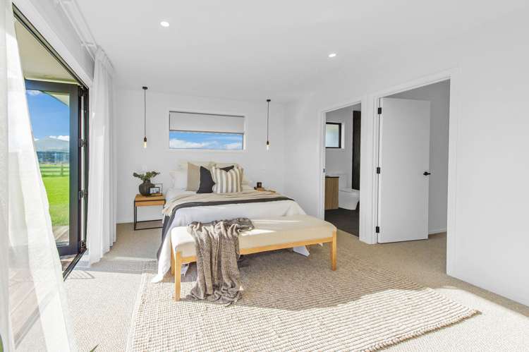 145 Verdeco Boulevard Lincoln_18