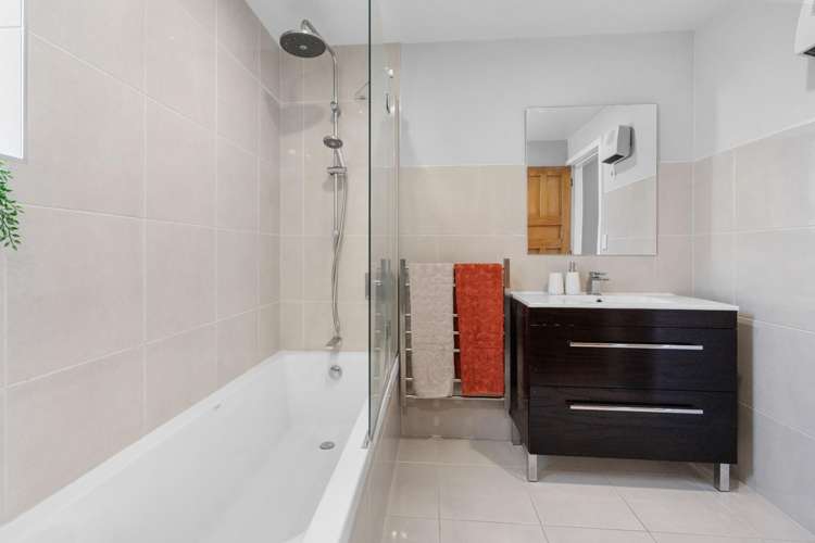 11 Hawkhurst Road Lyttelton_16