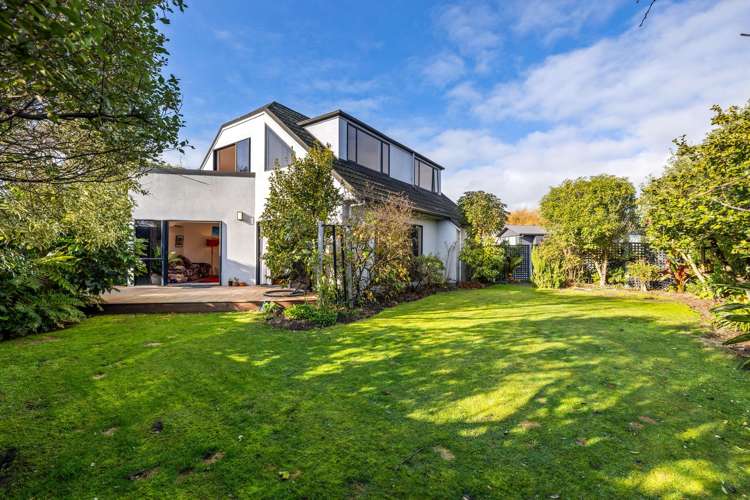 125B Rocking Horse Road_1